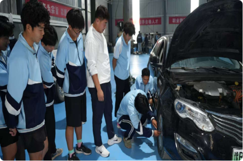 汽车运用与维修